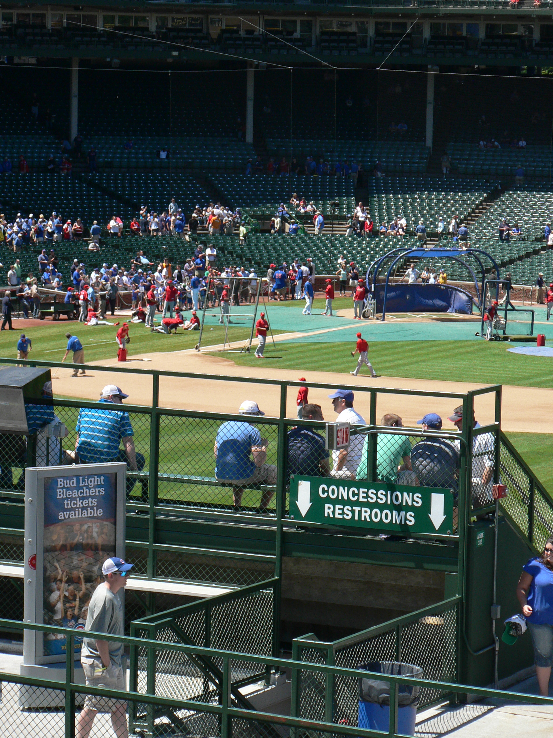 View from Murphy’s Rooftop 3 Murphy's Bleachers Chicago's World